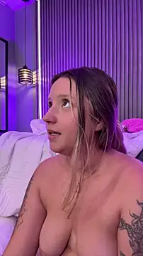 MiaPetit_ Live XXX Chat