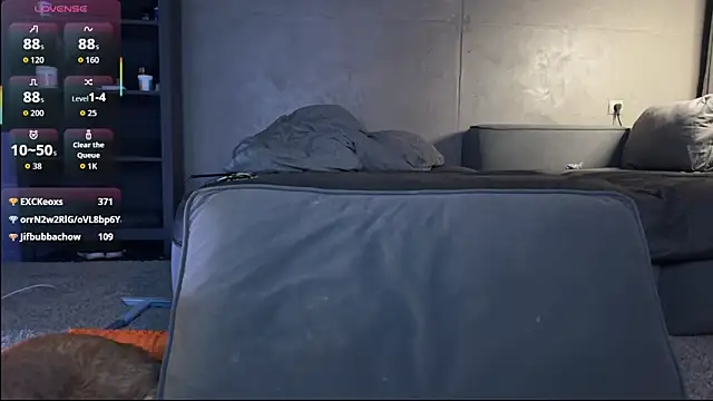 Bastet Live XXX Chat