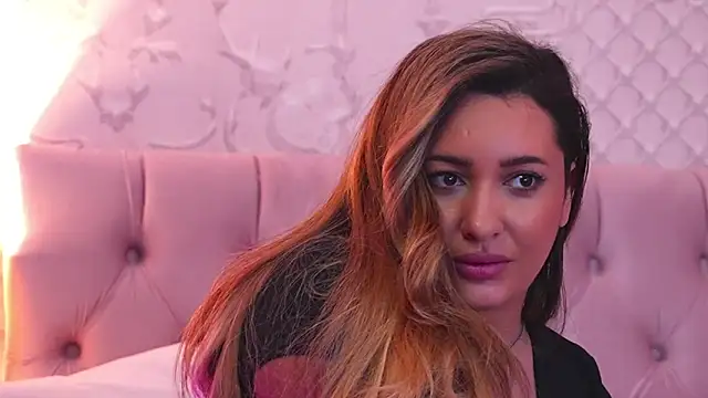 Chat XXX Live YaaraCollins