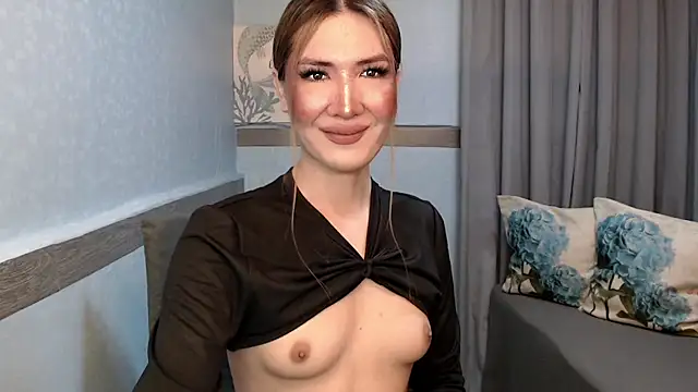 xMeganFucks69 即時 XXX 聊天