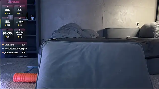 Bastet Adlı Modelin Canlı XXX Sohbeti