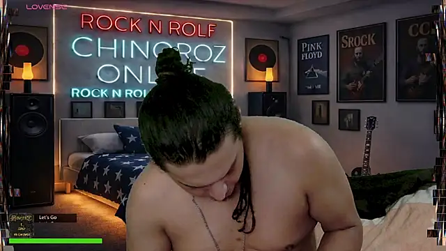 Вебкам-шоу chino_roz