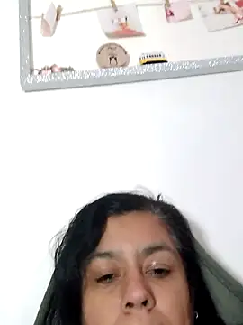 Molly_newman6: онлайн-секс-чат