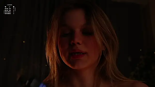 EdlinAlliston Adlı Modelin Canlı XXX Sohbeti