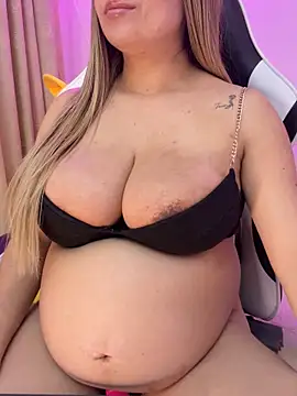 Chat +18 de shanel_taylor ao vivo