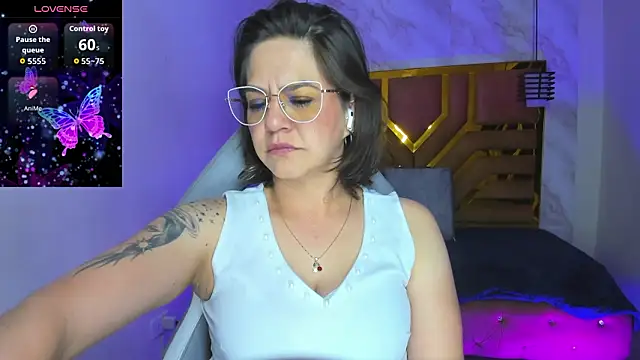 Luciifeer_ Live XXX-chat