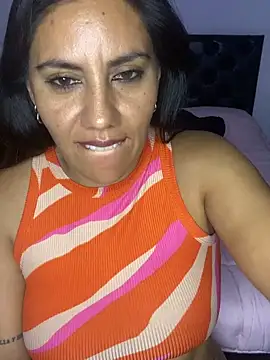 SamantablairのライブXXXチャット