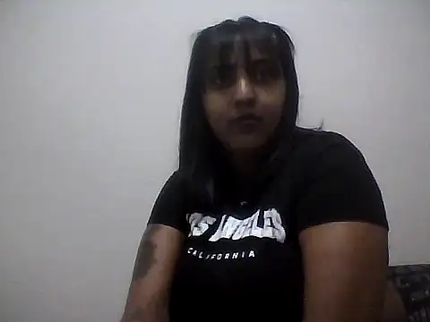 IndianBearxx's Live XXX Chat