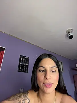 แชท XXX สดของ charlotte_stevenss_