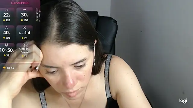 spicey_latina Chat XXX in diretta