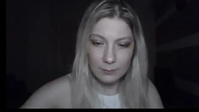 Foxy_Bright's Live XXX Chat