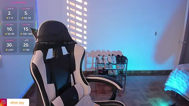 دردشة oliver_kyy الجنسية المباشرة