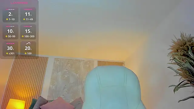 Sarah_Stone_ Chat XXX in diretta