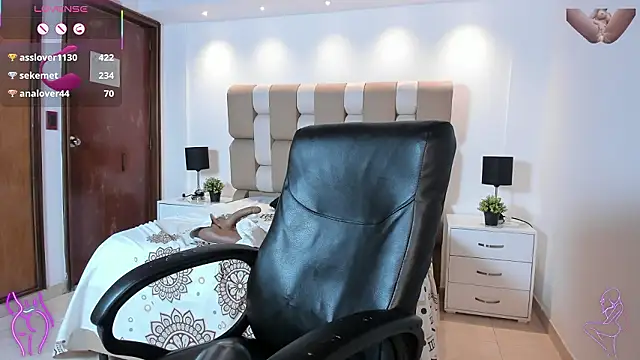 دردشة victoria_mooree الجنسية المباشرة