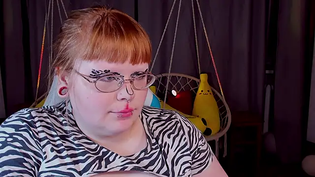 แชท XXX สดของ LottieReed