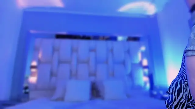 Онлайн чат XXX revenmiller_