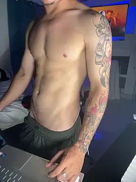 AngelLatinBoy ওয়েবক্যাম শো