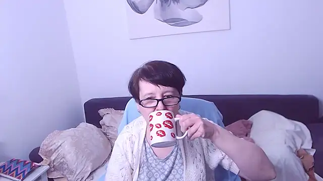 ChristaRose 即時 XXX 聊天