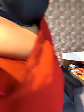 Poly_bhabi 网络视讯表演