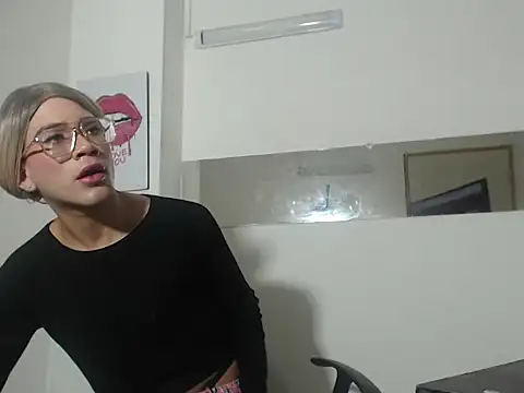 Ailanys_Miller Chat XXX live