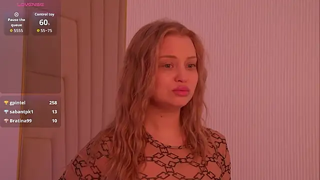 MollyHilton 라이브 XXX 채팅