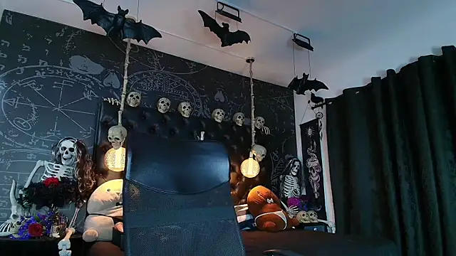 Czat XXX na żywo – AlexHoe_