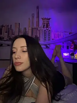 MonicaSweetx élő XXX-chatje