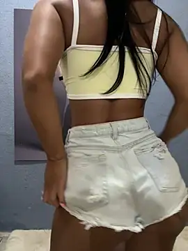 Elamesmamorena élő XXX-chatje