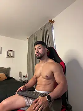 Ezzio_Scolaro Show Webcam