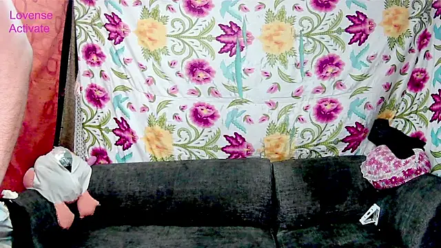 Chat +18 de Bonnie_and_wizkhal ao vivo