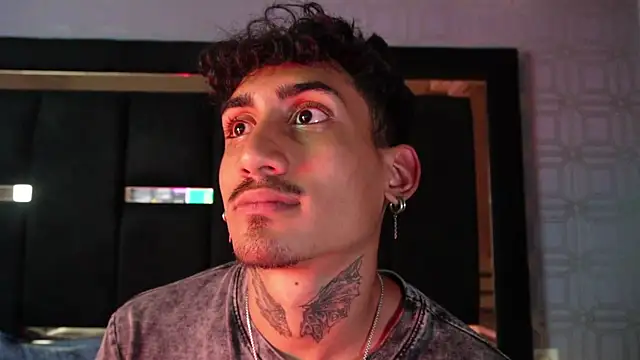 Dark_Eros_ – Naživo XXX chat