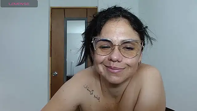 Pokazy przed kamerką – selena_ferri