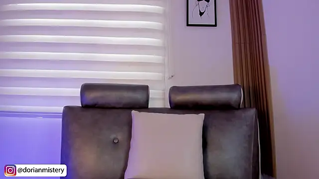 Dorianmistery2322_ – Naživo XXX chat