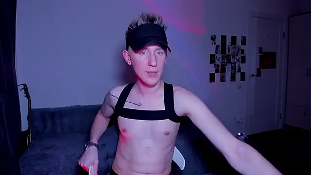 Show modela vence_dor na web-kameri