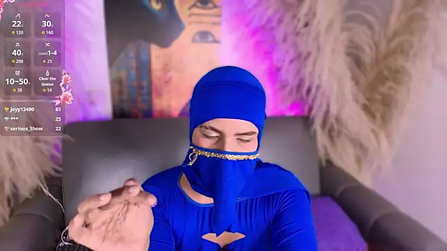 Chatroom XXX en direct de milkk_