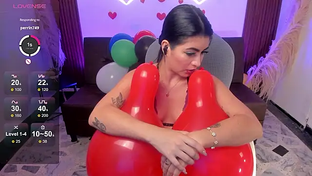 lunaalynch live XXX chat