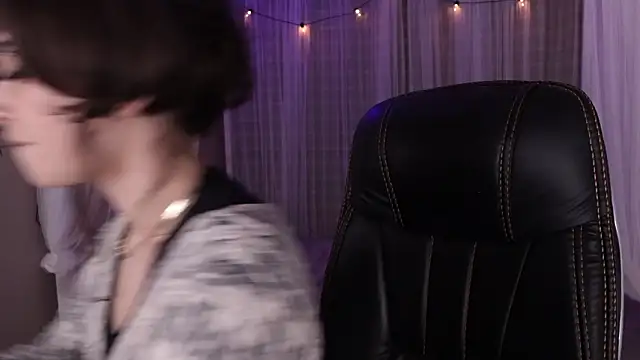 Chatroom XXX en direct de Miyuki_wolf