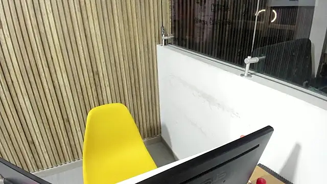 Chatroom XXX en direct de Scarlett21__