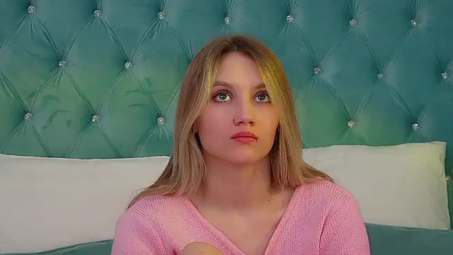 StacyEvances: онлайн-секс-чат