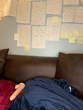 Canneela: απευθείας συνομιλία ΧΧΧ