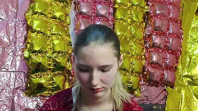 Chatroom XXX en direct de _kikiclark__