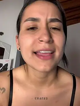 Chat XXX ao vivo de Val12777