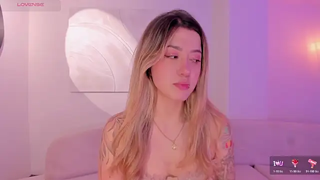 Chatroom XXX en direct de EveBensonX