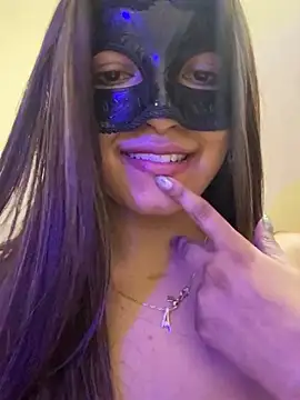 Im_Sakshi_ Adlı Modelin Canlı XXX Sohbeti