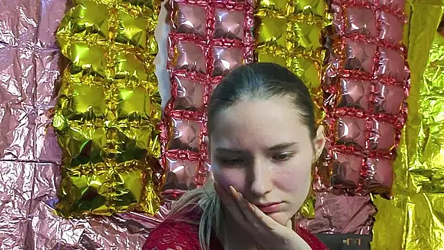 _kikiclark__ 라이브 XXX 채팅