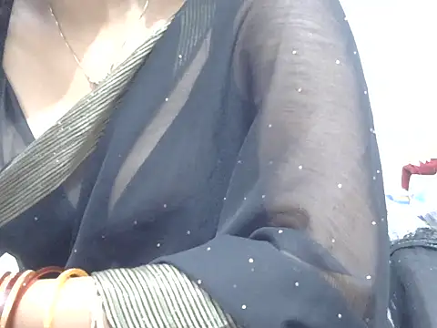 Dilwali_dulhhan Adlı Modelin Canlı XXX Sohbeti