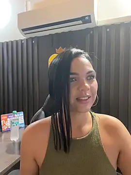 Bella-Ferrer Live XXX-Chat