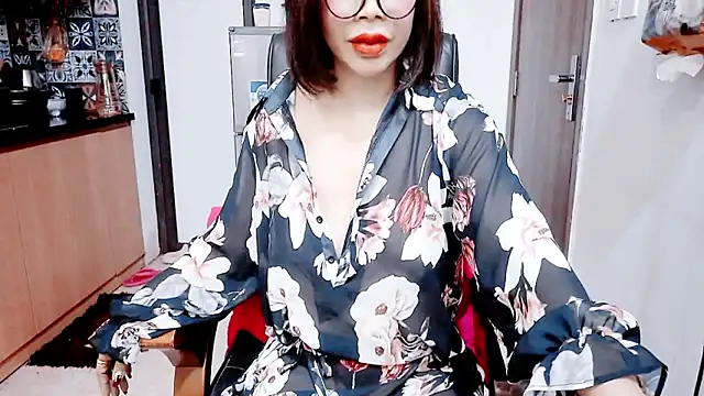 Miu-Le Live XXX Chat