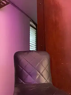 Lina10 Chat XXX in diretta