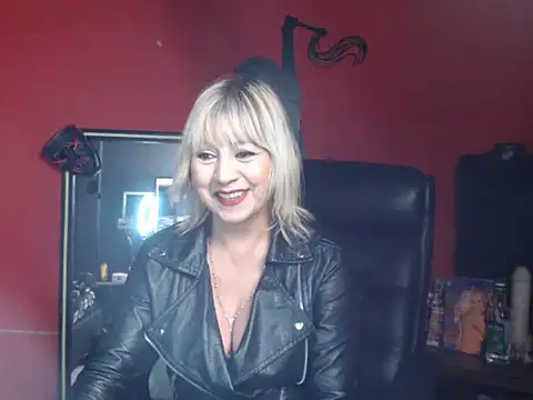 KLOE_PIELL Webcamshow